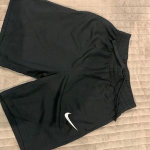 Youth boys black size small Nike Dri-fit shorts
